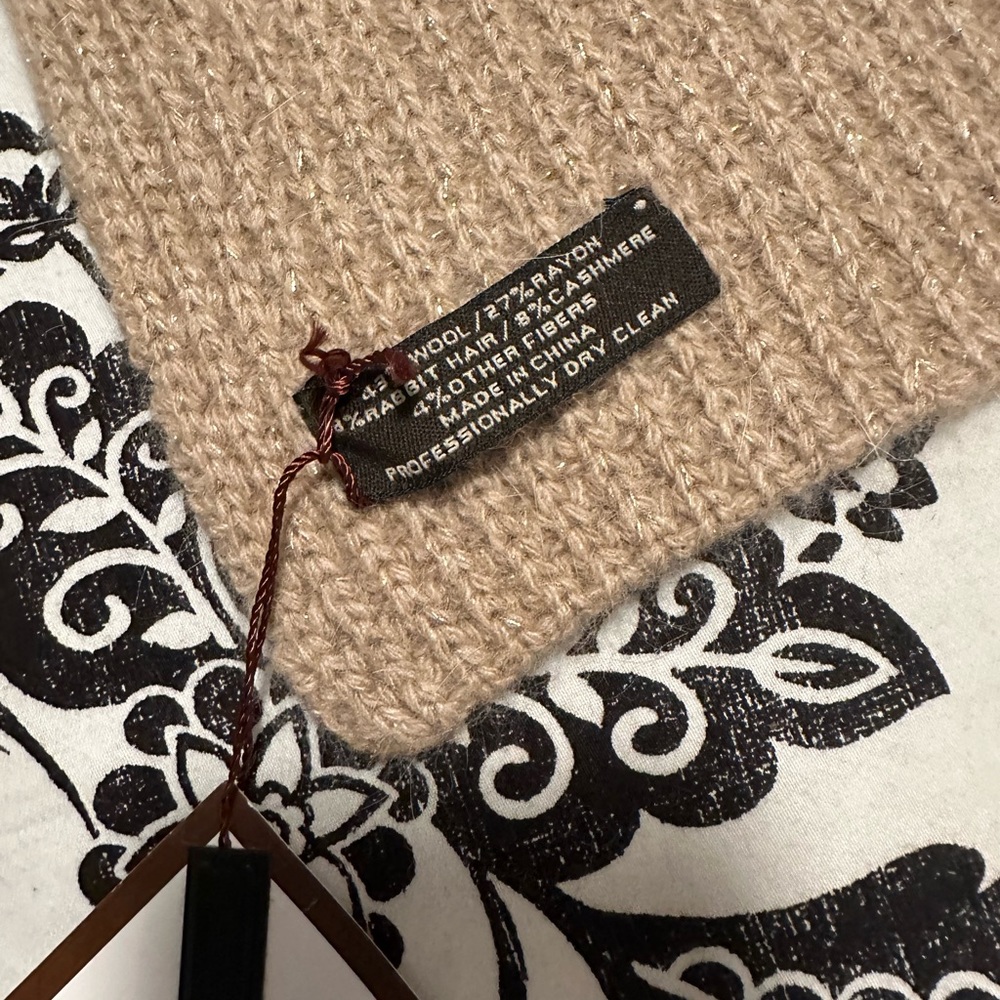 Coach scarf - Picture 4 of 4